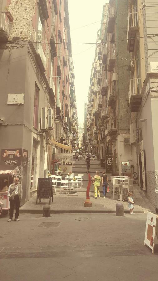 Appartement Casa Fabrizio Ai Gradoni Di Chiaia à Naples Extérieur photo